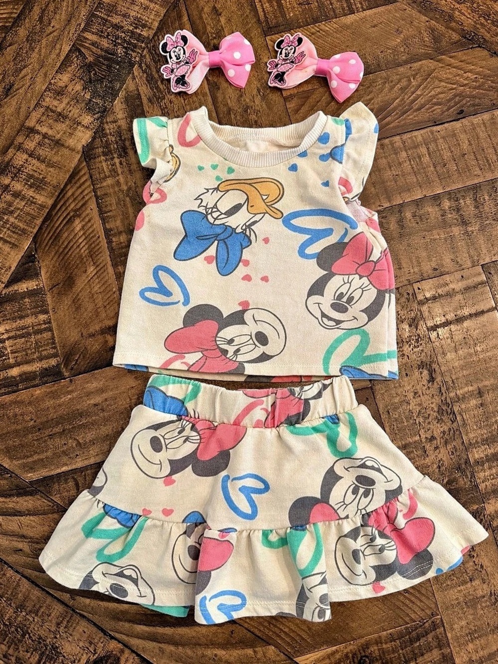 Disney Minnie Mouse 12M Matching Set Like New